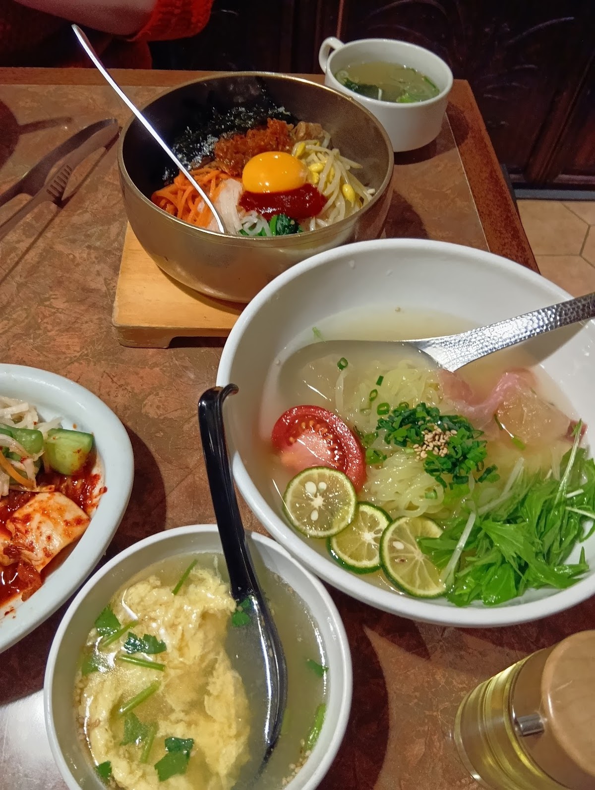焼肉菜包 ぼくぜん 福住店