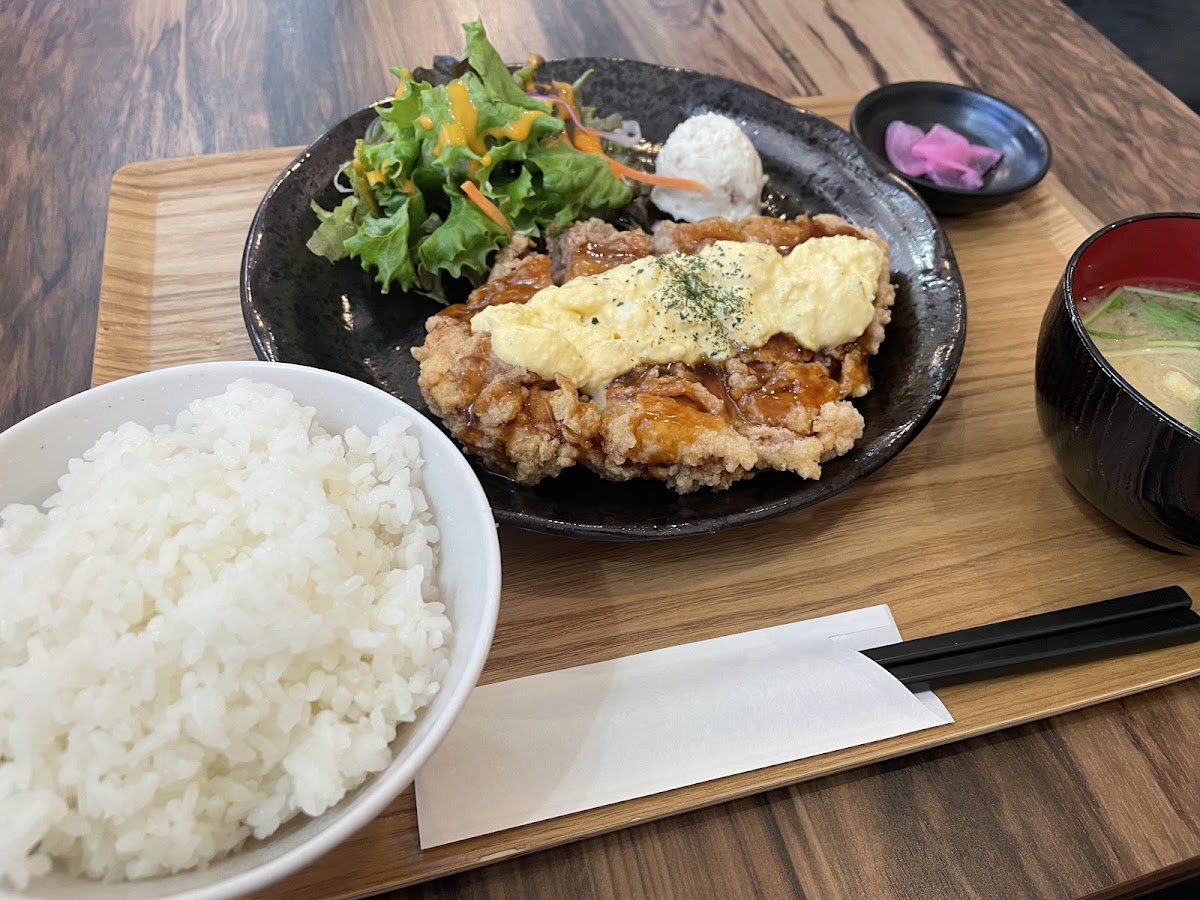 Bistro Dande Lion